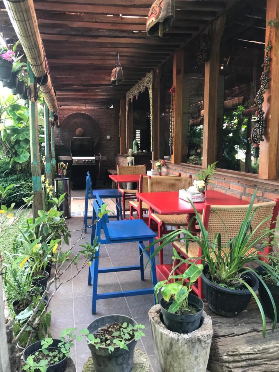 Pondok Kawinaya Singaraja Exteriör bild
