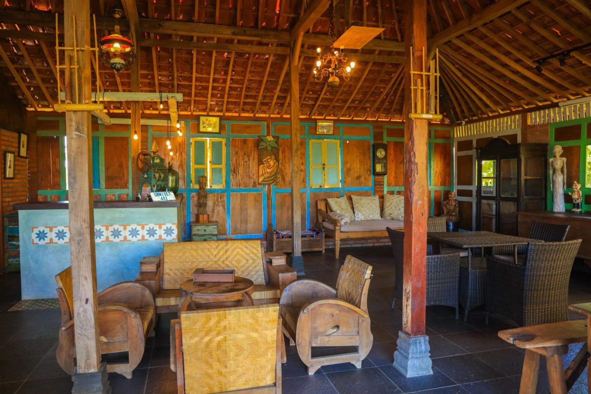 Pondok Kawinaya Singaraja Exteriör bild