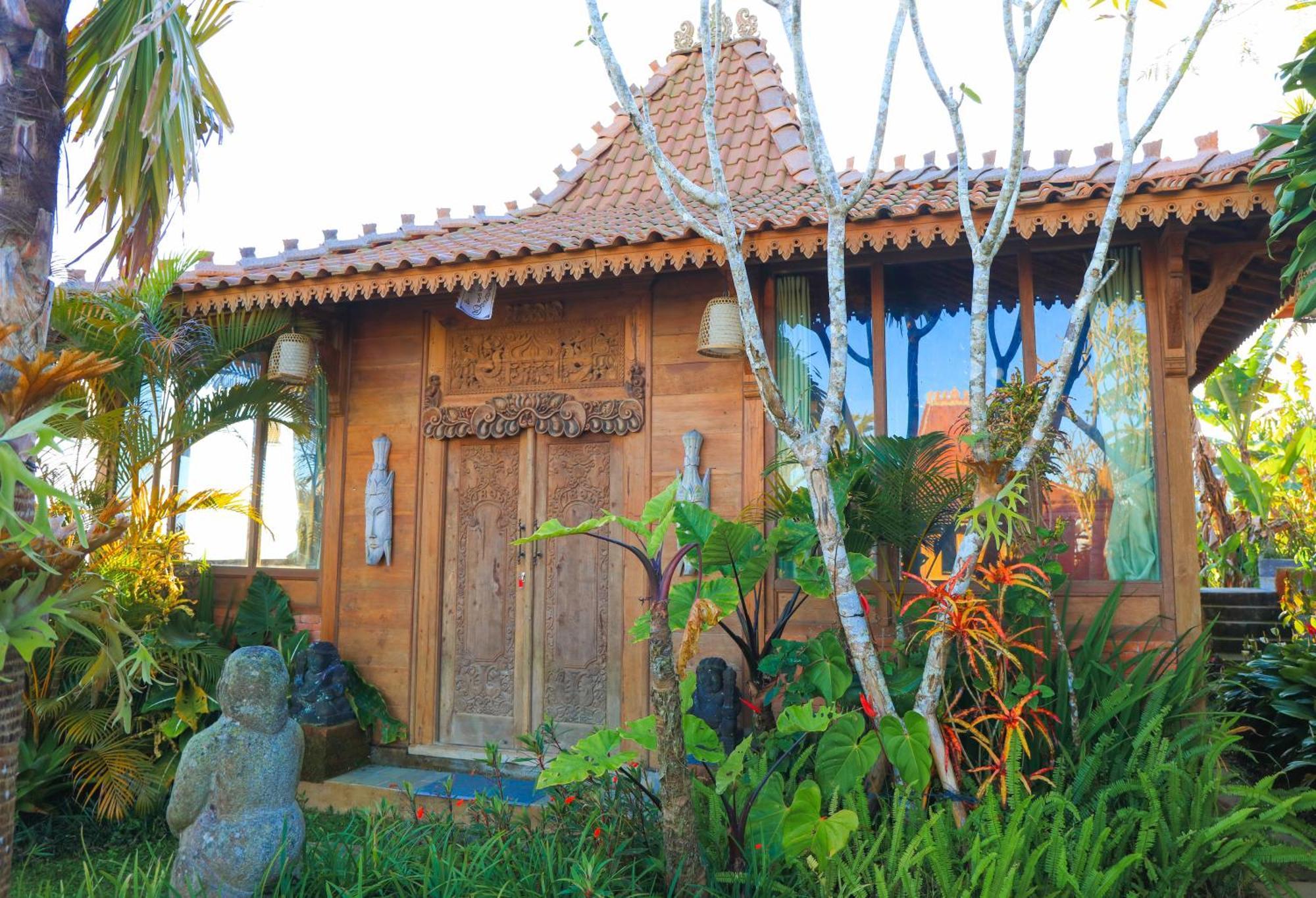Pondok Kawinaya Singaraja Exteriör bild